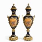 MACE Heritage – Hand-Painted Baroque Porcelain Vase Pair with Brass Details (120 cm)