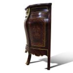 MACE Heritage – Barocke Kommode aus Massivholz mit Messingbeschlägen und geschwungener Front