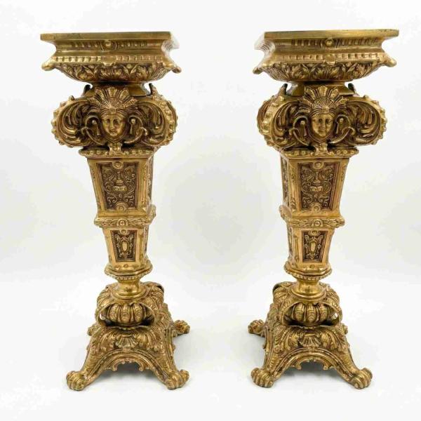 MACE Heritage Versailles Marmorständer aus Messing mit schwarzer Naturmarmorplatte
