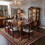 MACE Heritage -Luxus Barockvitrine aus Massivholz mit Messing | Möbel Lippold