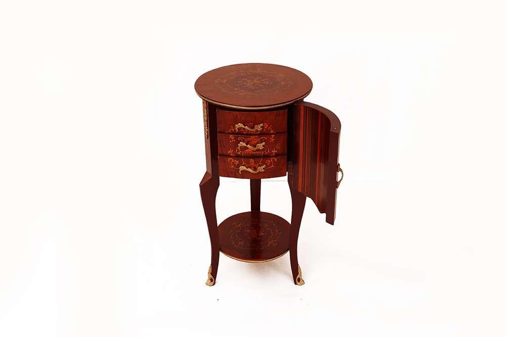 MACE - Barque Louis XV side table - Round shape - Brown color - Bras - Three small drawers - Marquetry