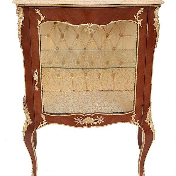 MACE Heritage - Buffet Louis XV / Rococo – marbre, verre, capitonné, beige, cuivré