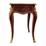 Luxeriöser Barockschreibtisch im Stil von Louis XVI mit wunderschöner Intarsienarbeit