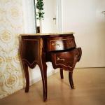 MACE Heritage – Baroque Style Side Table & Small Commode in Solid Beechwood with Marble Top and Copper Accents