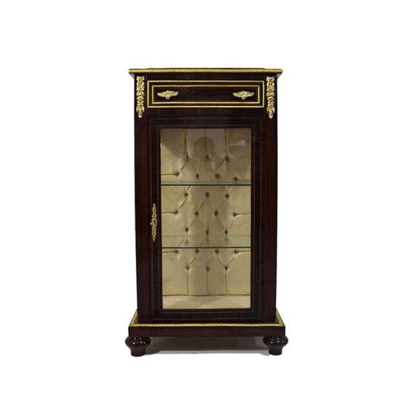 MACE - Barocke Vitrine im Louis XV-Stil - Brauner/grüner Marmor - Goldener Stoff - Antiker Stil - Barocke Möbel - Breite 64cm