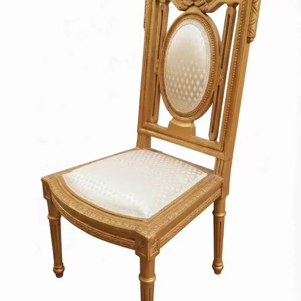 MACE Heritage – Imperial Chair – Handgeschnitzter Stuhl im Louis-XVI-Stil mit goldener Fassung & elfenbeinfarbener Polsterung