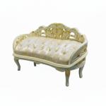 MACE-Barock-Sitzbank – Gestell in Goldbeige – Stoff in Gold-Champagner – kleines Damen-Sitzsofa – Kommodensofa – Barockmöbel
