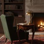 MACE Heritage – Louis-XV-Beistelltisch aus Massivholz mit Intarsienplatte, Goldapplikationen und runder Tischplatte
