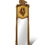 MACE Heritage – Prunkvoller Barock-Wandspiegel mit Frauenrelief & Krone – Gold – 180 cm