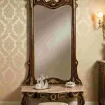 MACE Heritage – Grand Baroque Console Table with Oversized Mirror in Mahogany Look & Brass Details – 217cm